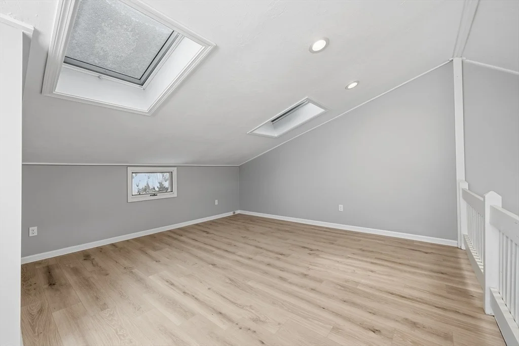 Photo of 50 Cheever Ave