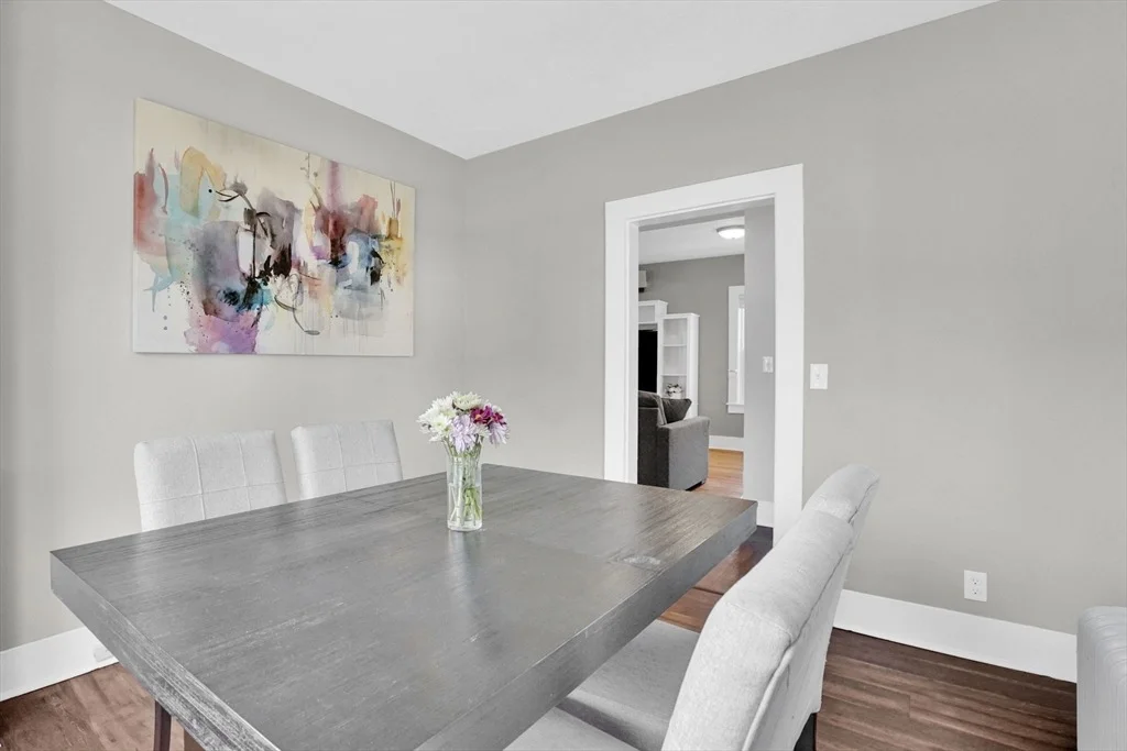 Photo of 7 Maple St