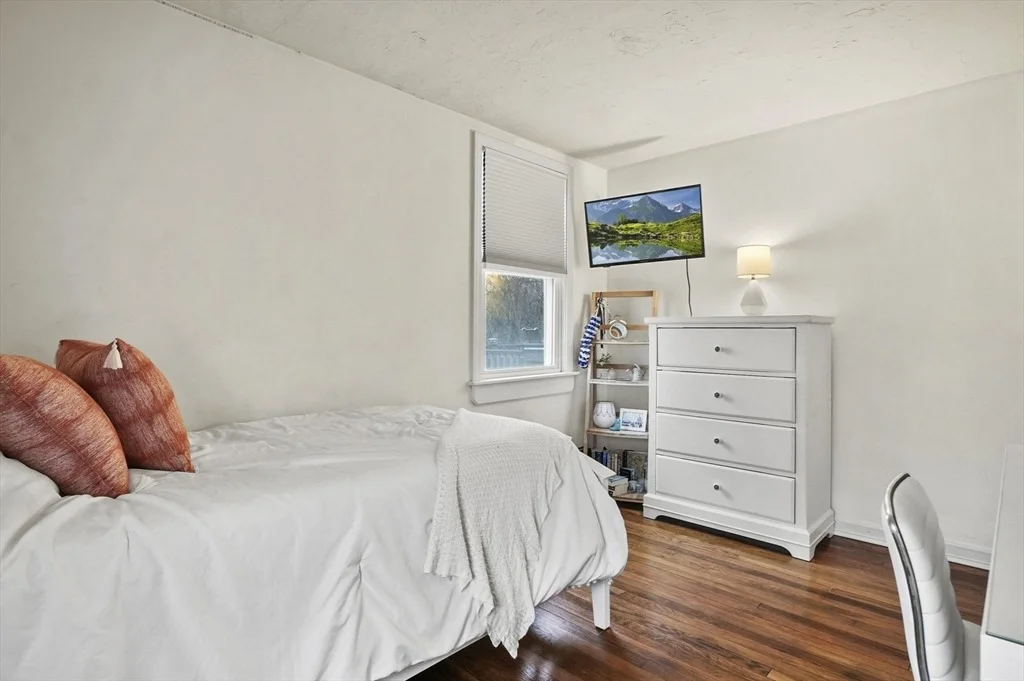 Photo of 36 Lawnview Drive