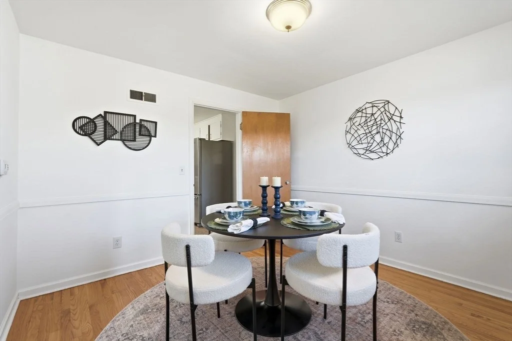 Photo of 565 Williams Street