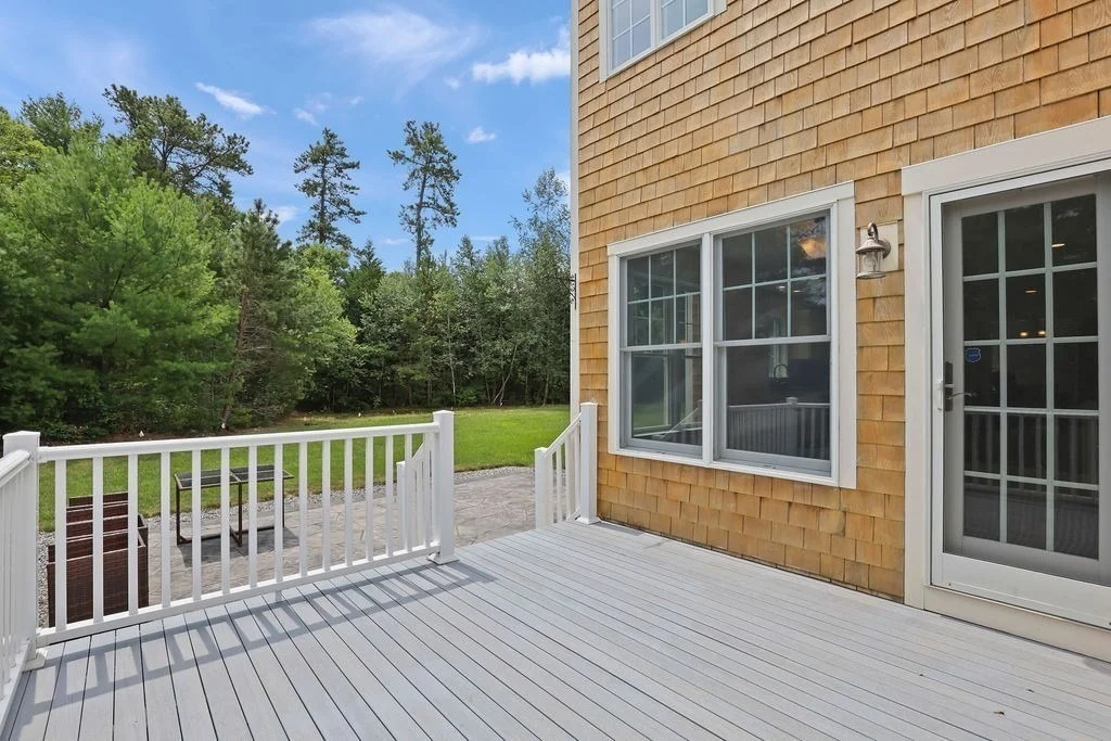 Photo of 10 Pond Edge Trl