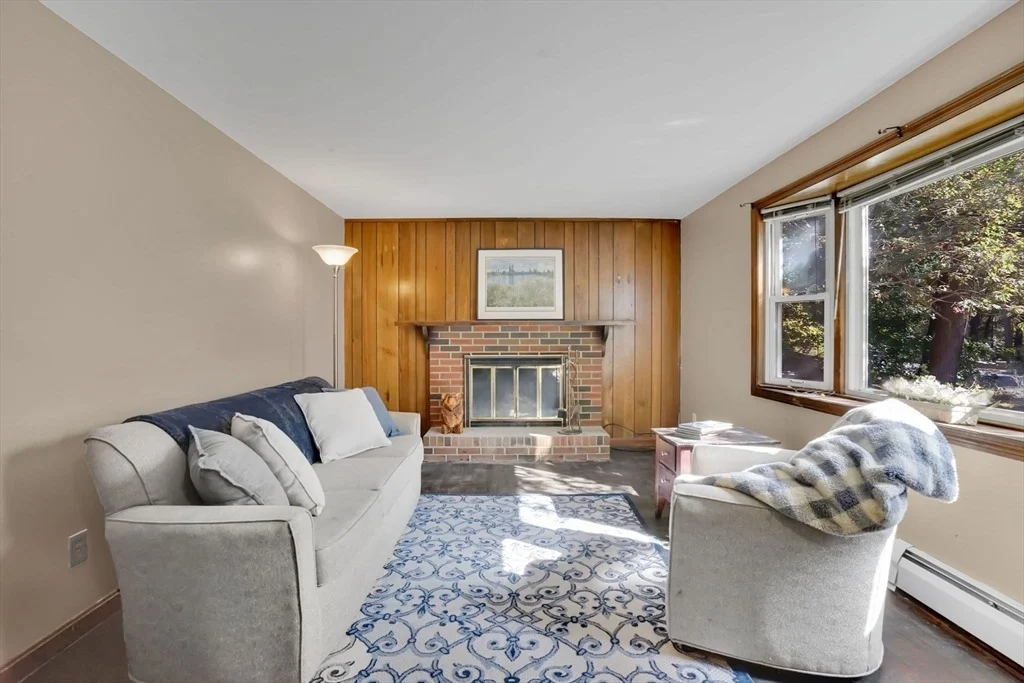 Photo of 57 Falley Dr
