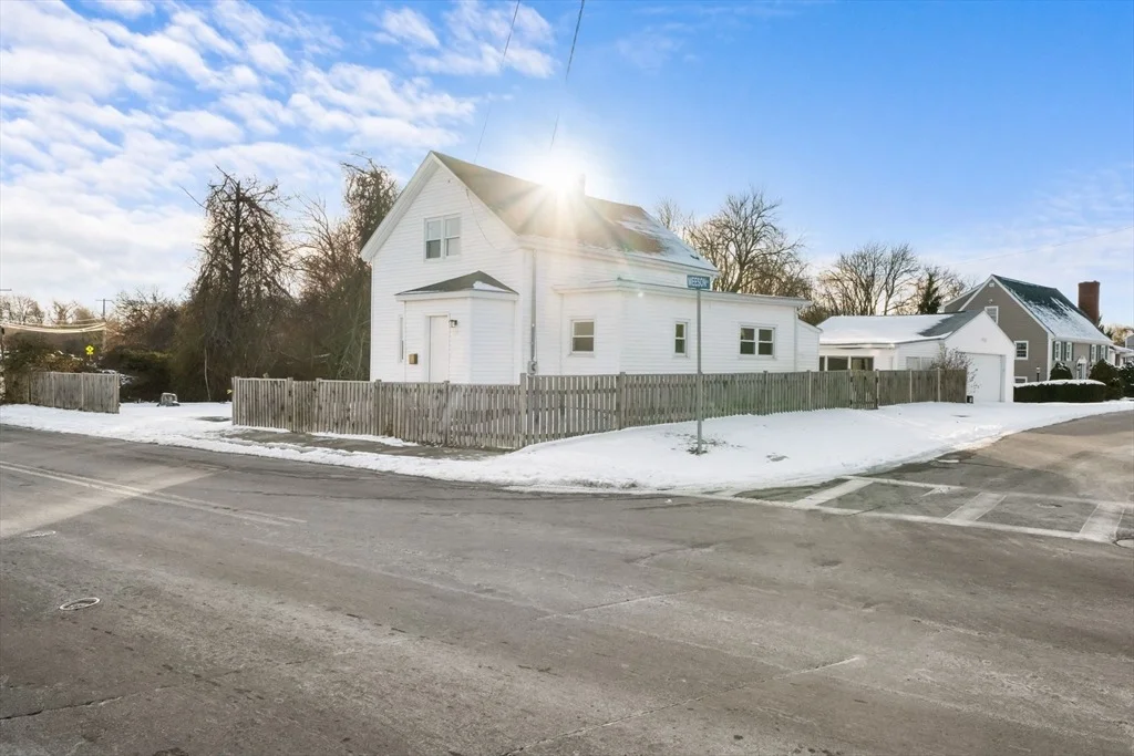 Photo of 419 Laurel St
