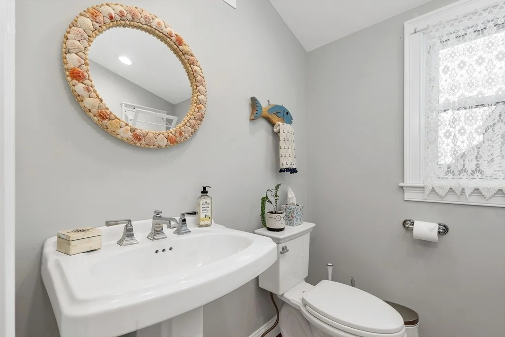 Photo of 713 Ocean Boulevard