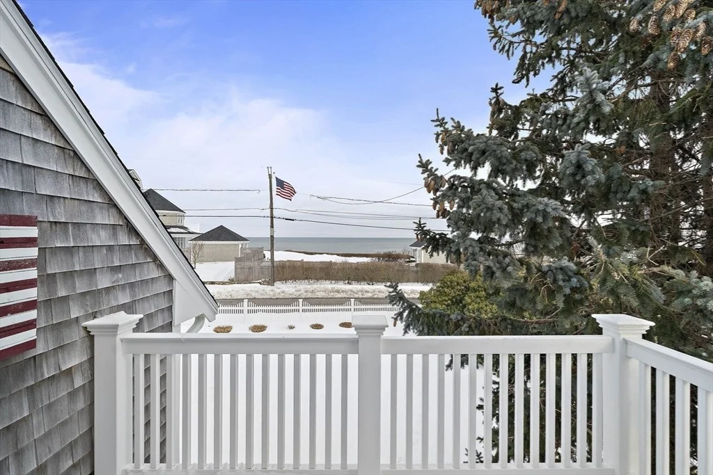 Photo of 55 Crescent Ave