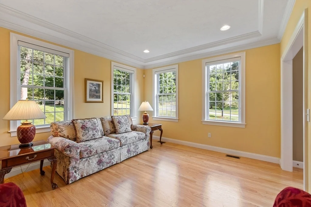 Photo of 8 Trailside Way