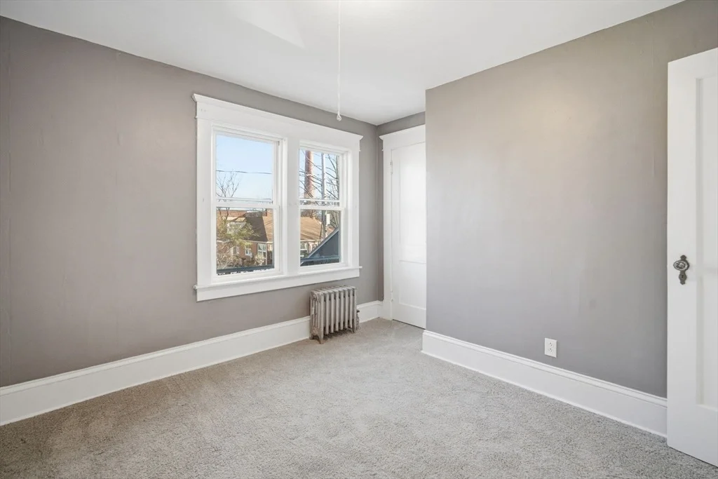 Photo of 152 Monrovia St