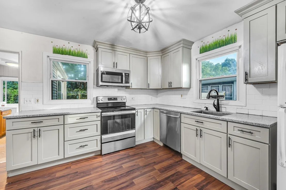 Photo of 66 Hillside Ave