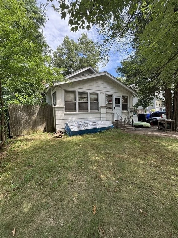 Photo of 55 Leitch St