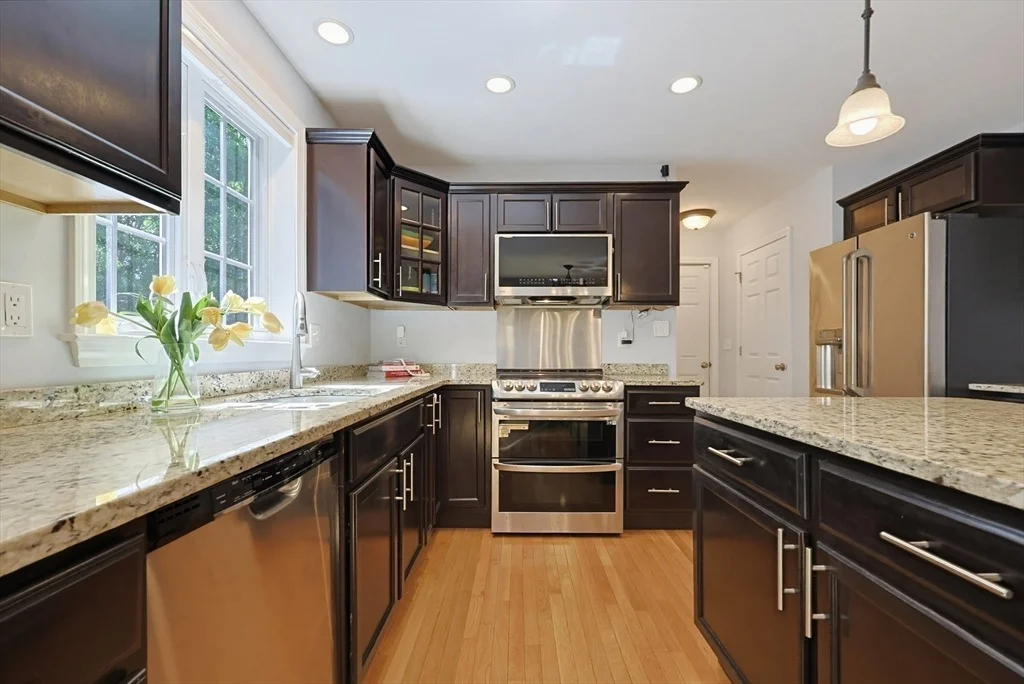 Photo of 7 Stanley Cir