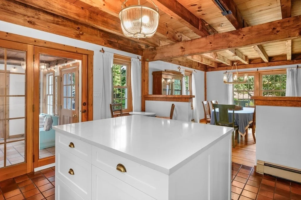Photo of 17 Cedar Point Cir