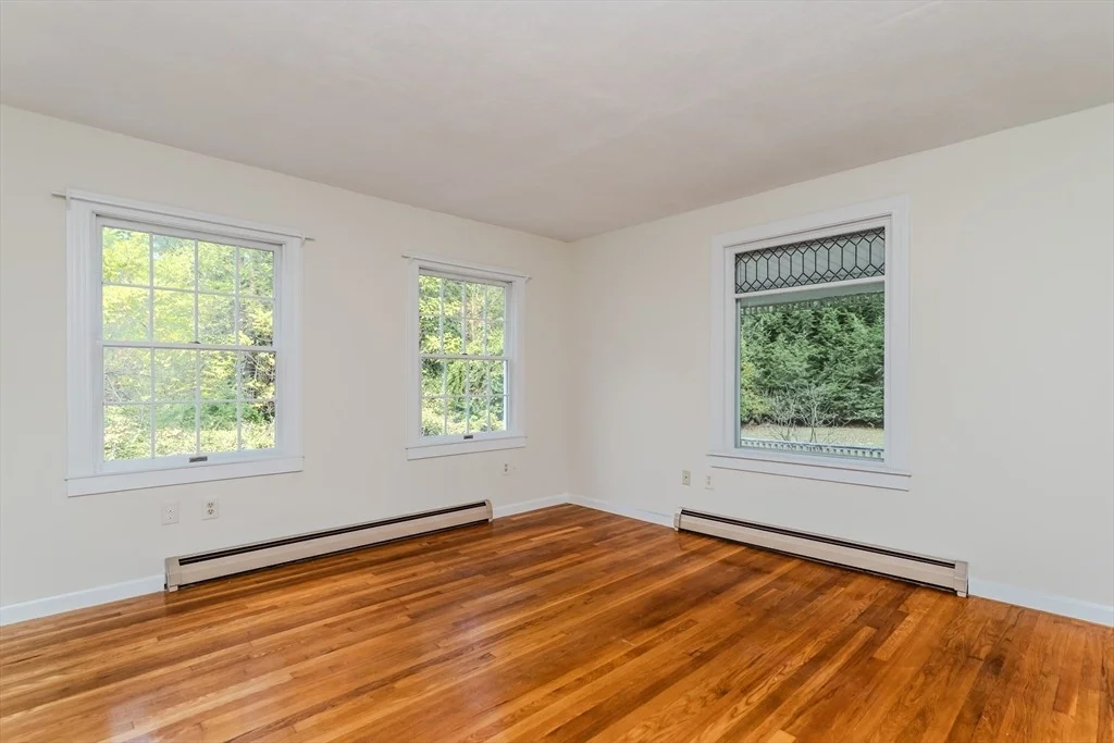 Photo of 7 Roosevelt St