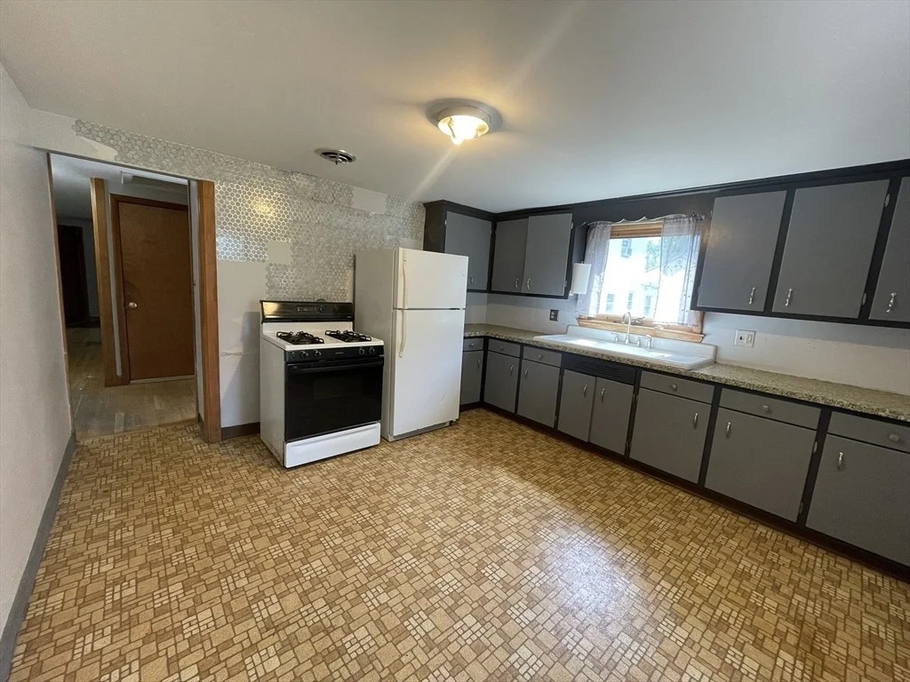Photo of 3 Coolidge Ave