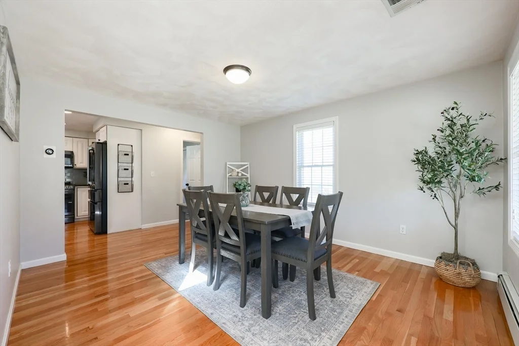 Photo of 35 Christopher Drive