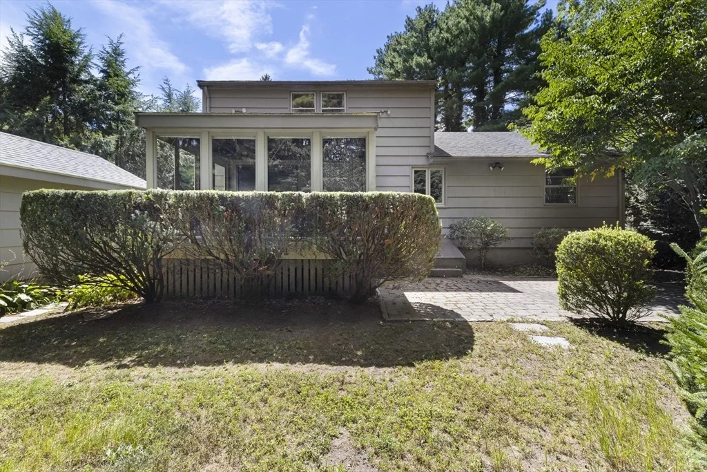 Photo of 109 Clark Lane
