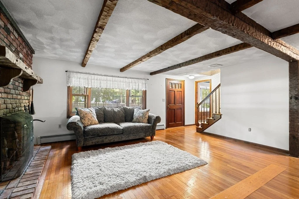 Photo of 1200 Forest St