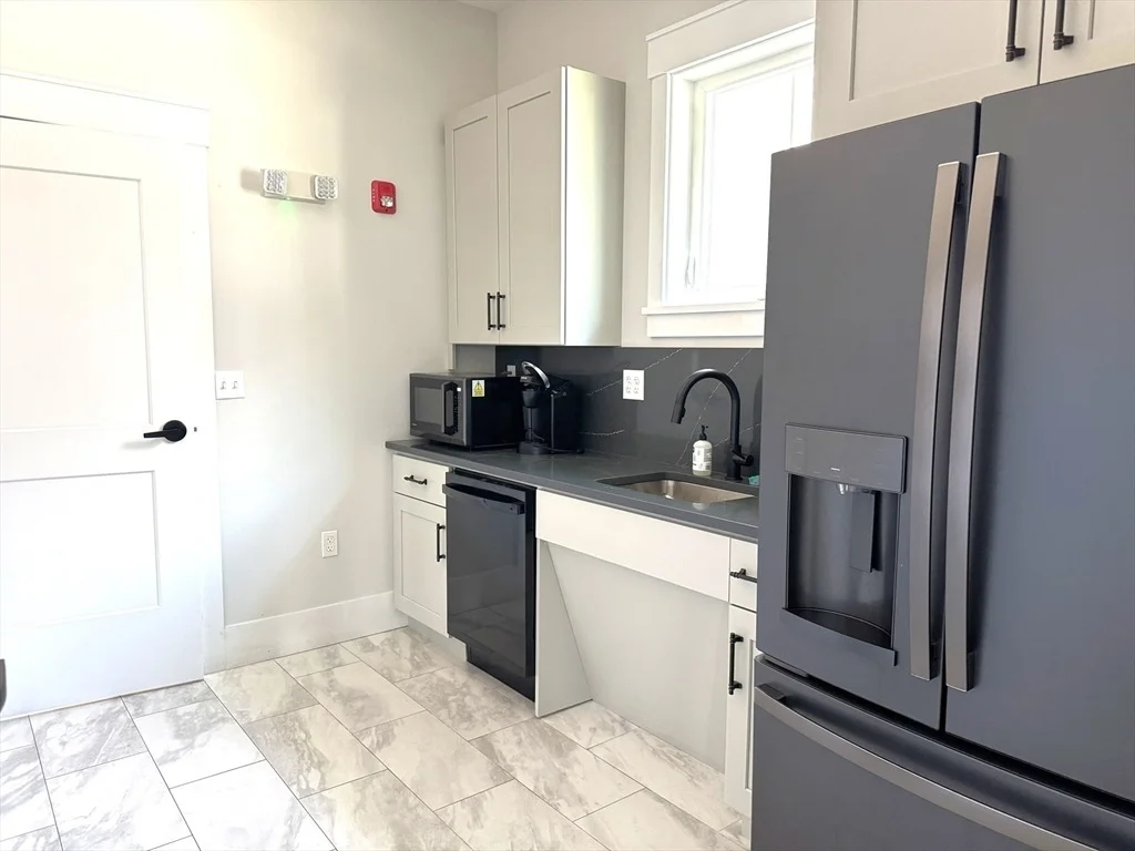 Photo of Unit 307 at 1 Revolution Way