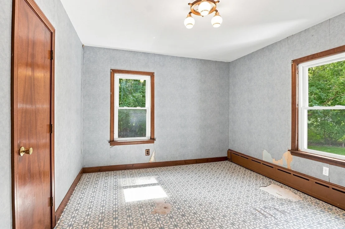 Photo of 28 Eastern Avenue