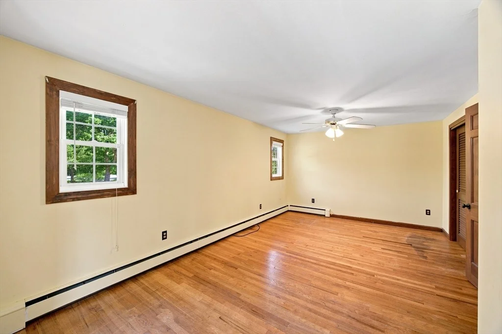 Photo of 28 River Park Dr
