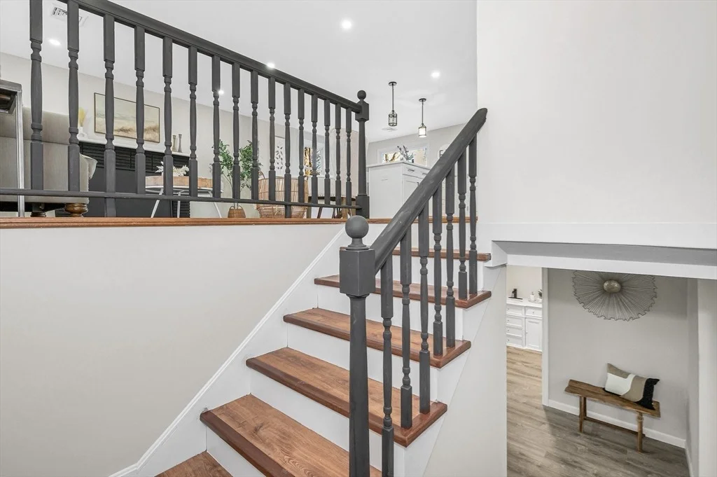 Photo of 4 Melody Ln