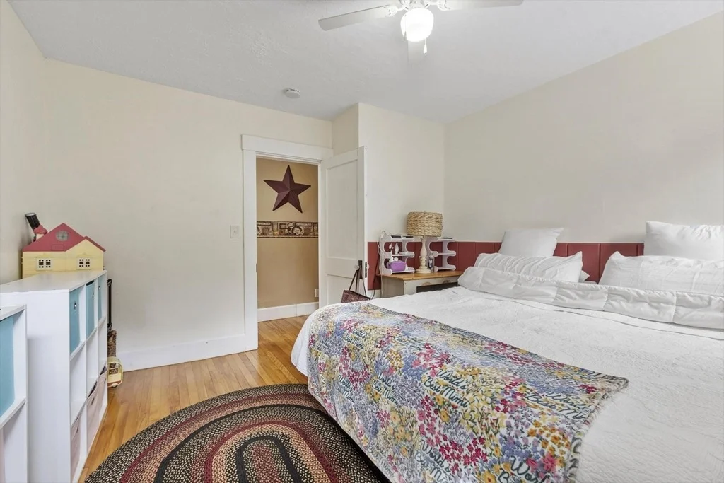 Photo of 27 Cedar St