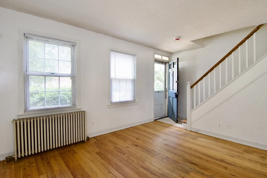 Photo of Unit 435 at 435 Cold Spring Ave