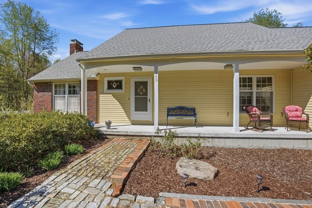 Photo of 353 Marshall Street