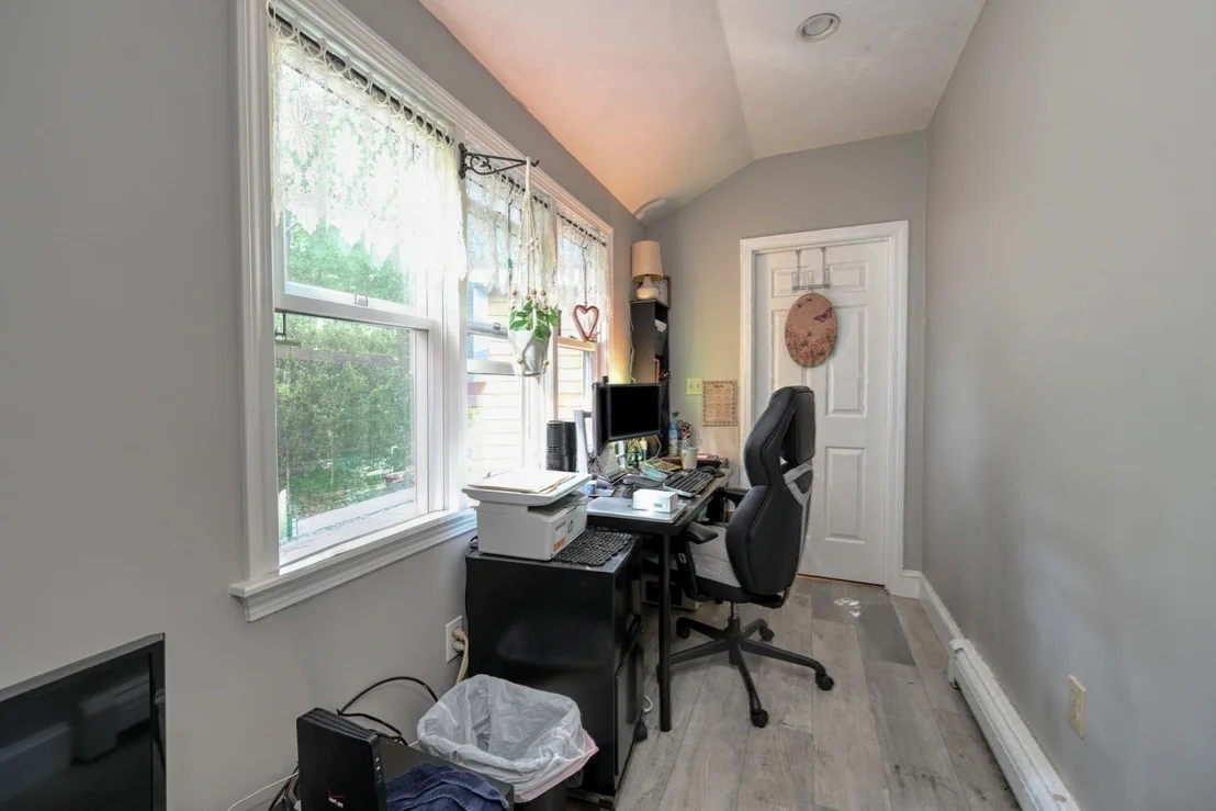 Photo of 110 Ring Rd