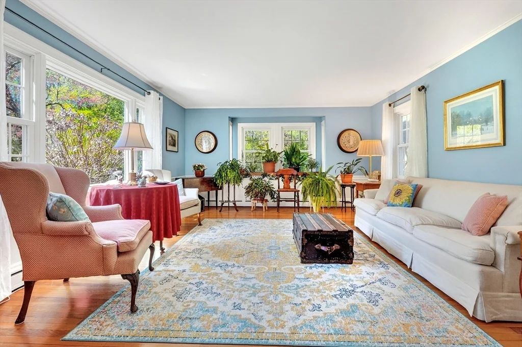 Photo of 374 Dover Road
