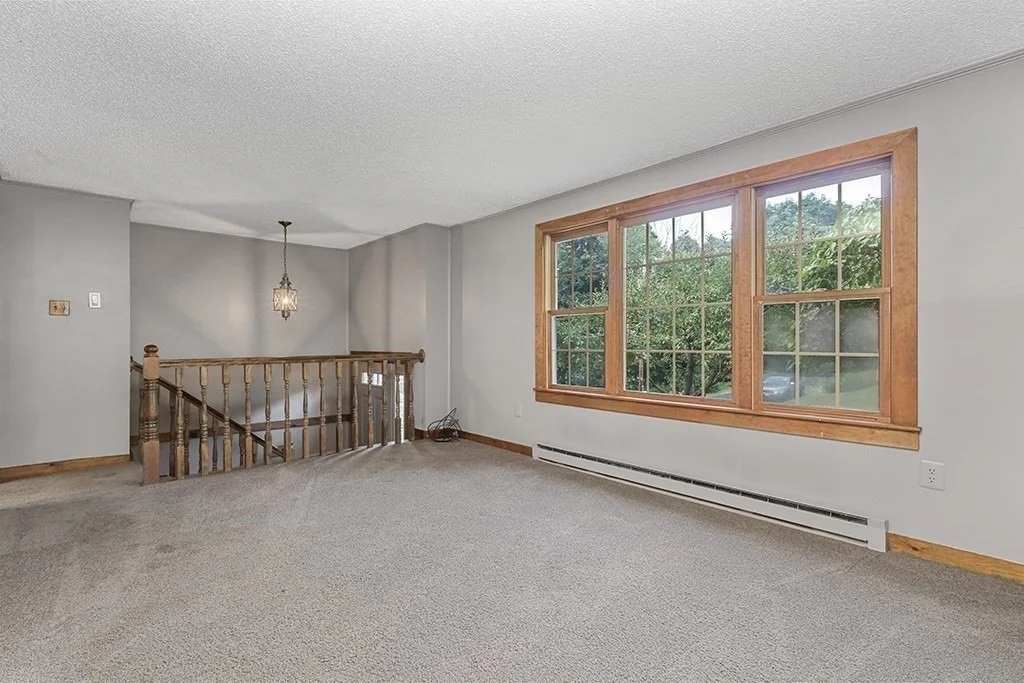 Photo of 162 Oak St