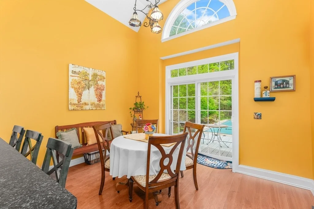 Photo of 113 Greenwich Plains Rd