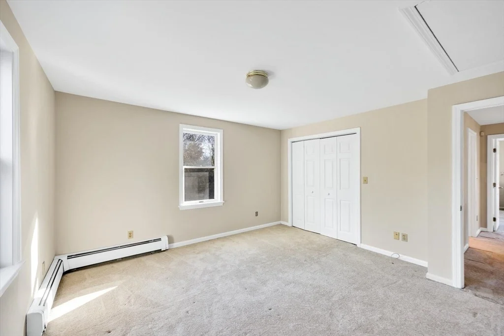 Photo of 77 Hazel Ln