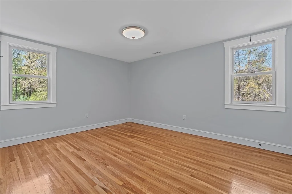 Photo of 604 Dover Rd