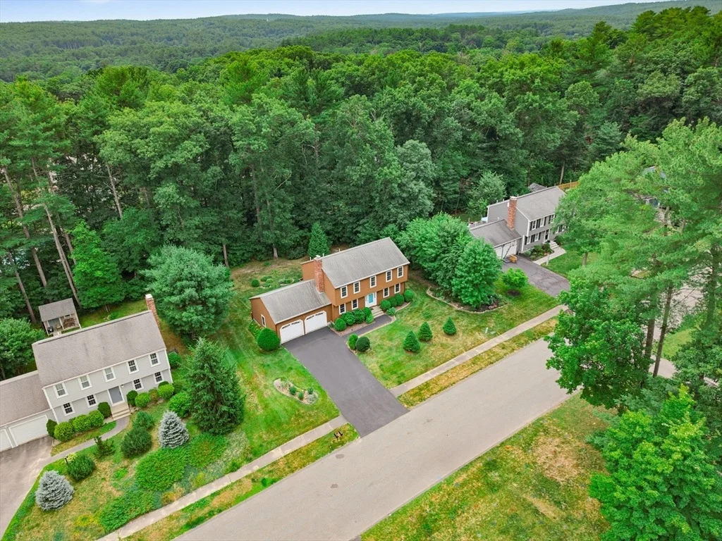 Photo of 7 Hazeltine Rd