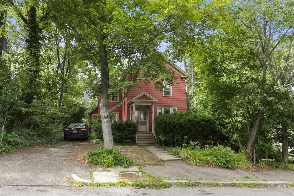 Photo of 31 Walnut Street