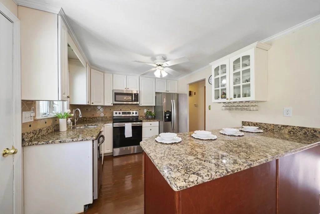 Photo of 15 Wiseman Dr
