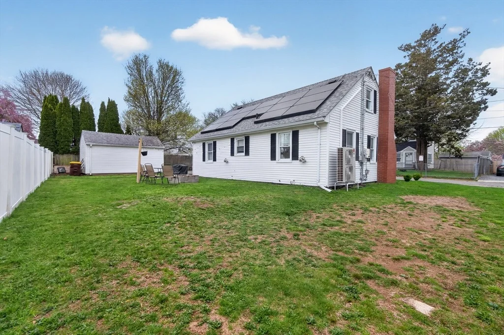 Photo of 37 Blakely Ct