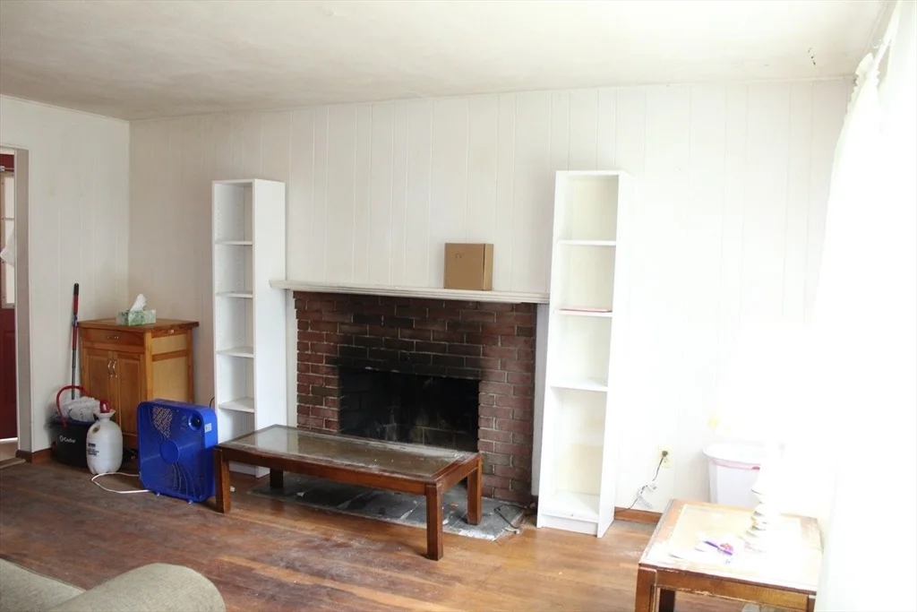 Photo of 46 Phillip Dr