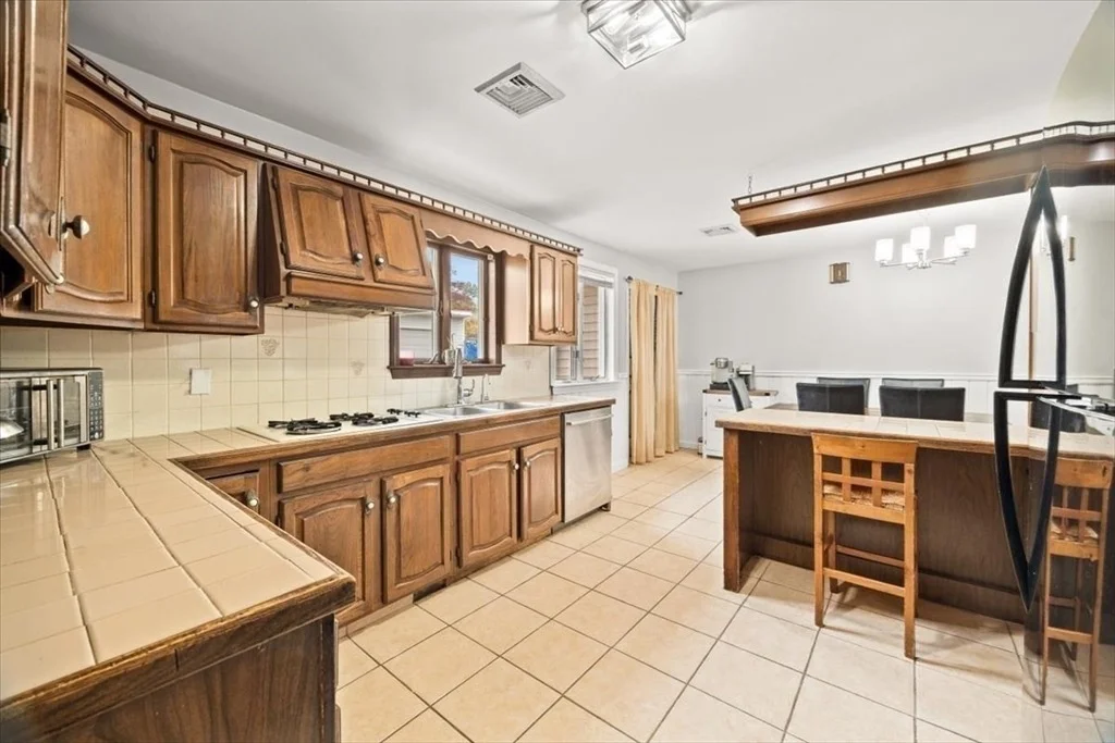 Photo of 128 Windsor St