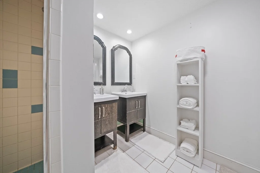 Photo of 66 Earldor  Circle