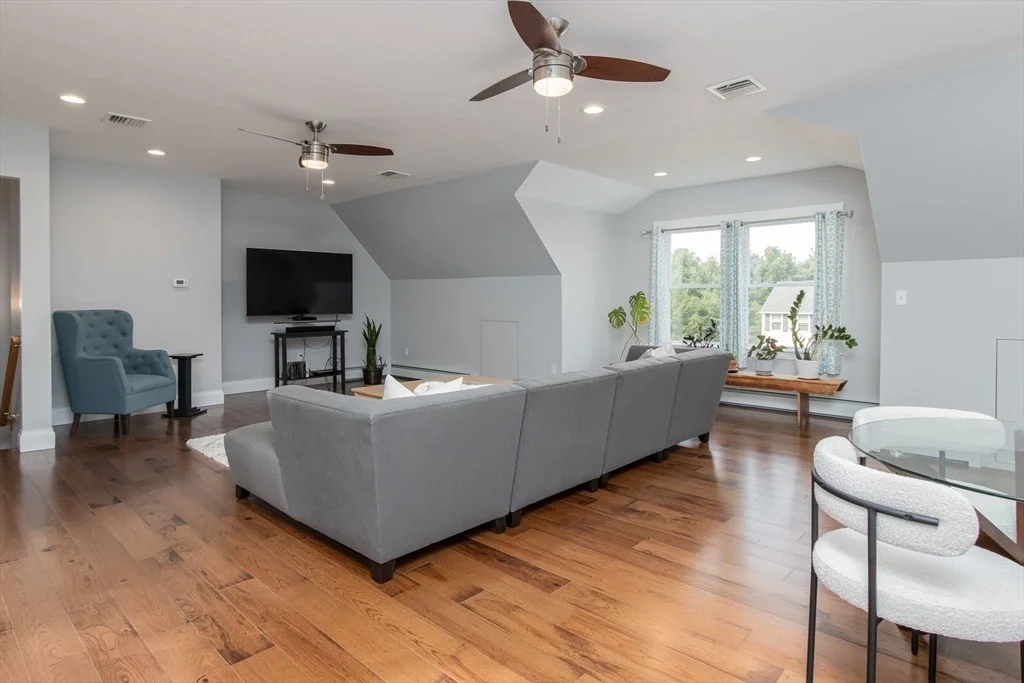 Photo of 5 Pingry Way
