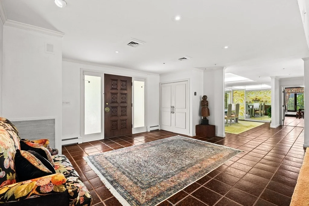 Photo of 45 Briarcliff Rd