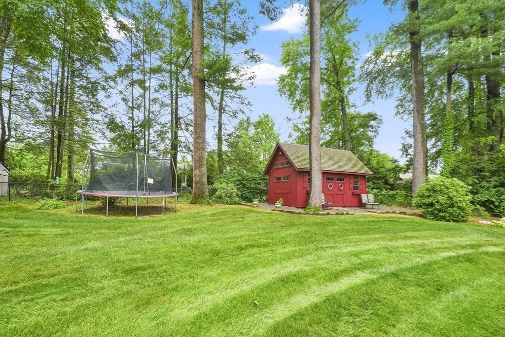 Photo of 56 Cardinal Ln