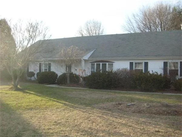 Photo of 10 Langdon Rd