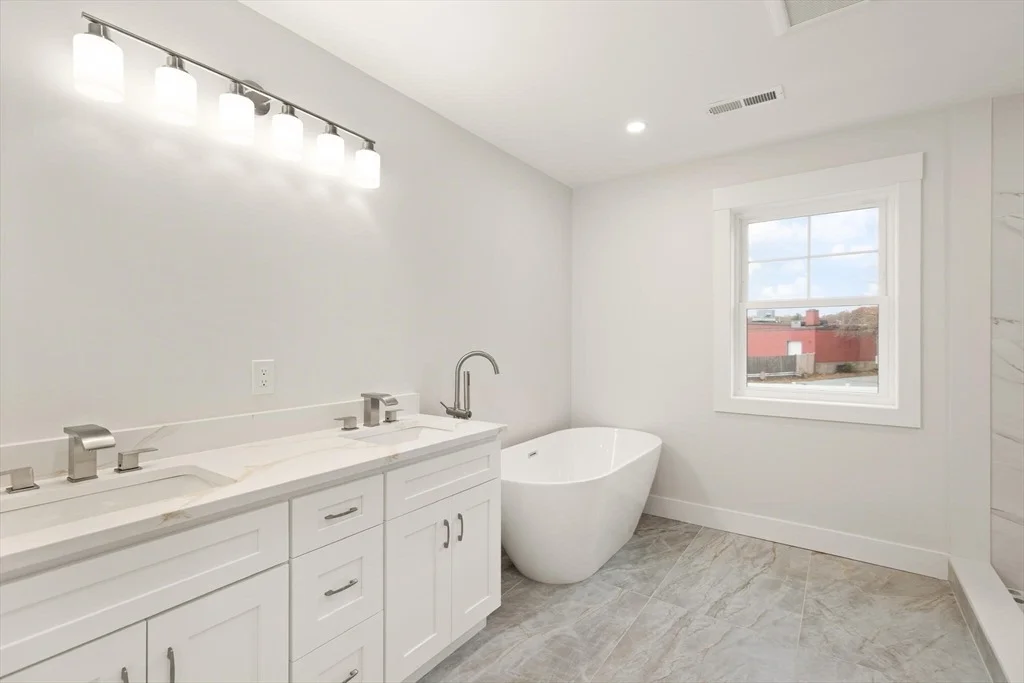 Photo of 44 Buffington St
