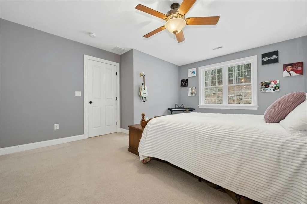 Photo of 171 Whitins Rd