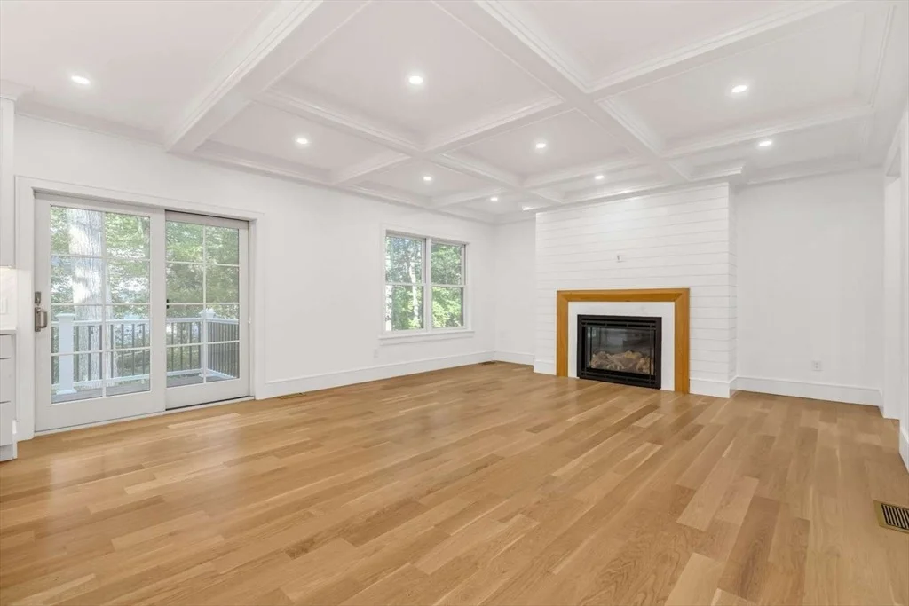 Photo of 311 Dedham Ave