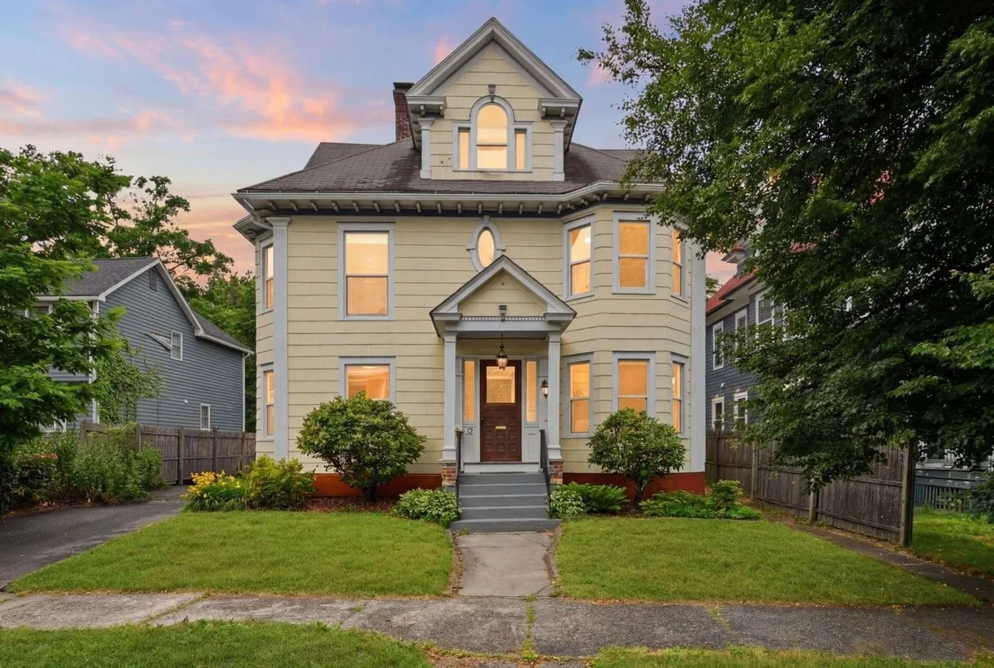 Photo of 30 Beechwood Ave