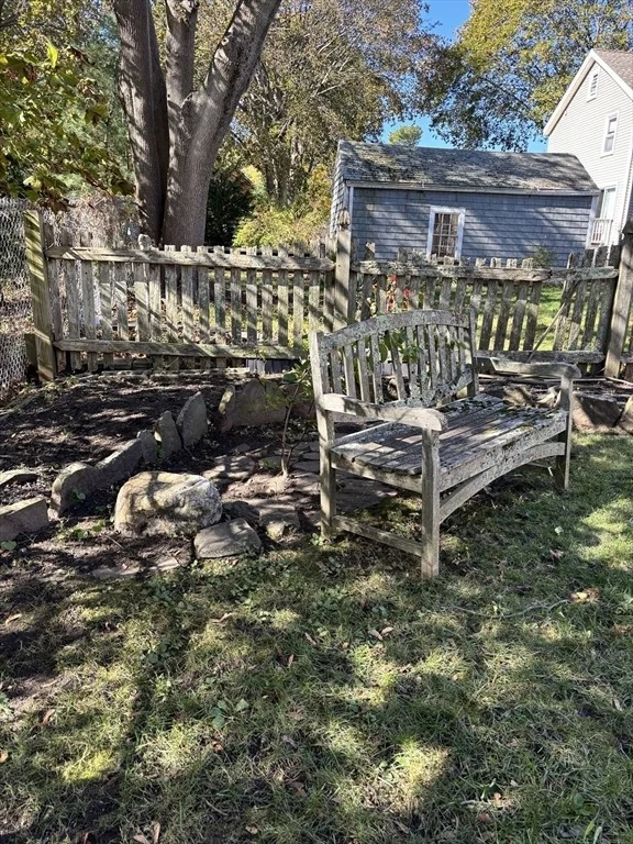 Photo of 9 Hood Rd