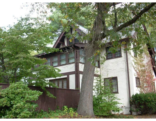 Photo of 90 Fairlee